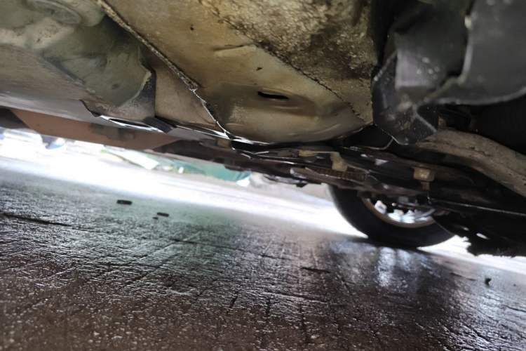 Used Toyota Corolla 2017 Revised Dual-Engine 1.8L E-CVT Leading Edition Chassis Front Right