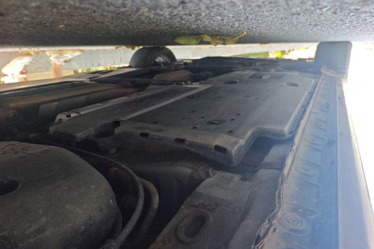 Used Toyota Corolla 2017 Revised Dual-Engine 1.8L E-CVT Leading Edition Chassis Rear Left