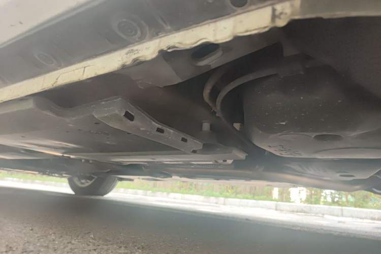Used Toyota Corolla 2017 Revised Dual-Engine 1.8L E-CVT Elite Edition Chassis Rear Left