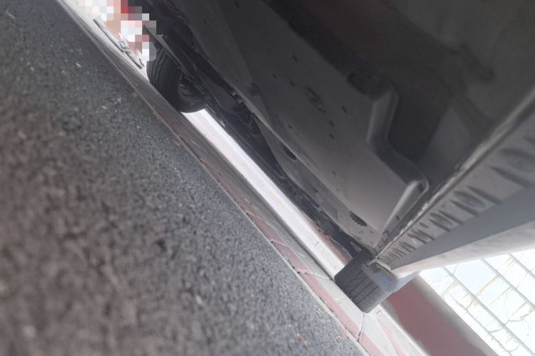 Used Toyota Corolla 2017 Revised Dual-Engine 1.8L E-CVT Leading Edition Chassis Rear Right