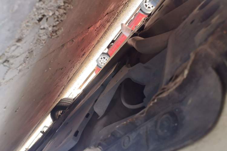Used Toyota Corolla 2017 Revised Dual-Engine 1.8L E-CVT Leading Edition Chassis Rear Right