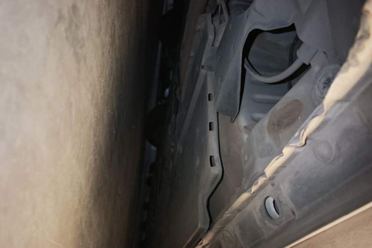 Used Toyota Corolla 2017 Revised Dual-Engine 1.8L E-CVT Elite Edition Chassis Rear Right