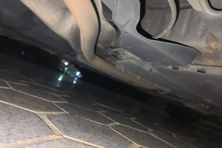 Used Toyota Corolla 2017 Revised Dual-Engine 1.8L E-CVT Leading Edition Chassis Rear Right
