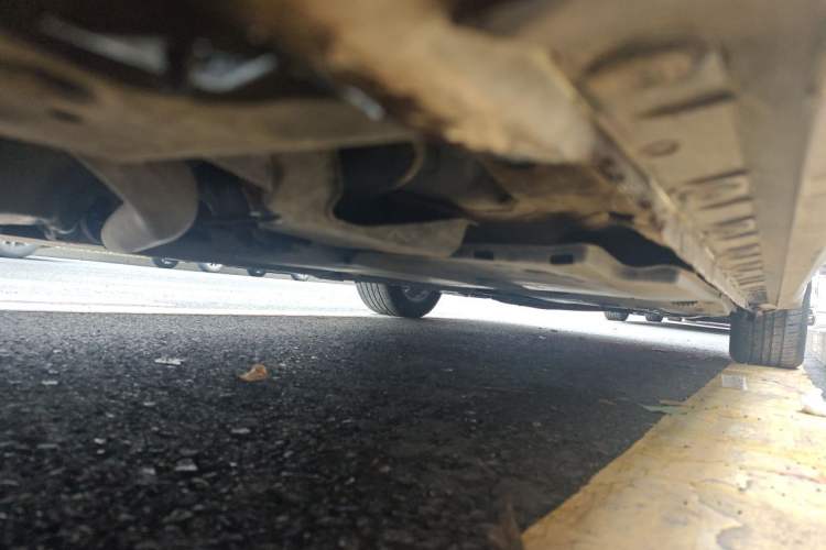 Used Toyota Corolla 2017 Revised Dual-Engine 1.8L E-CVT Leading Edition Chassis Rear Right
