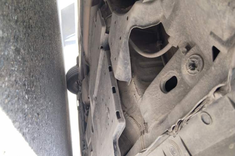 Used Toyota Corolla 2017 Revised Dual-Engine 1.8L E-CVT Leading Edition Chassis Rear Right