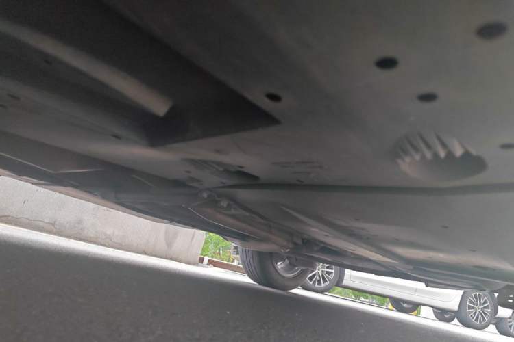 Used Toyota Corolla 2017 Revised Dual-Engine 1.8L E-CVT Leading Edition Chassis Rear