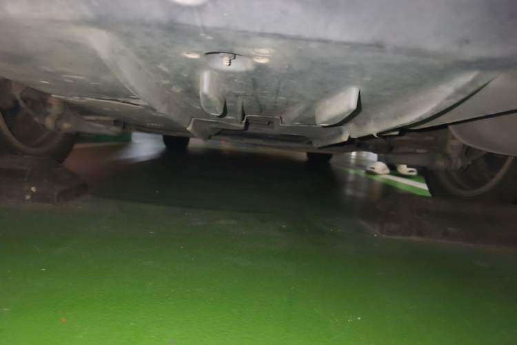 Used Toyota Corolla 2017 Revised Dual-Engine 1.8L E-CVT Leading Edition Chassis Rear
