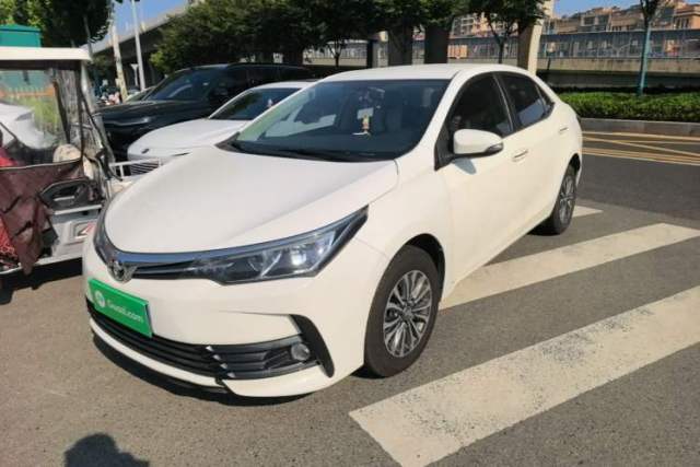 Ojetý Toyota Corolla 2017 Revised Version 1.2T S-CVT GL
