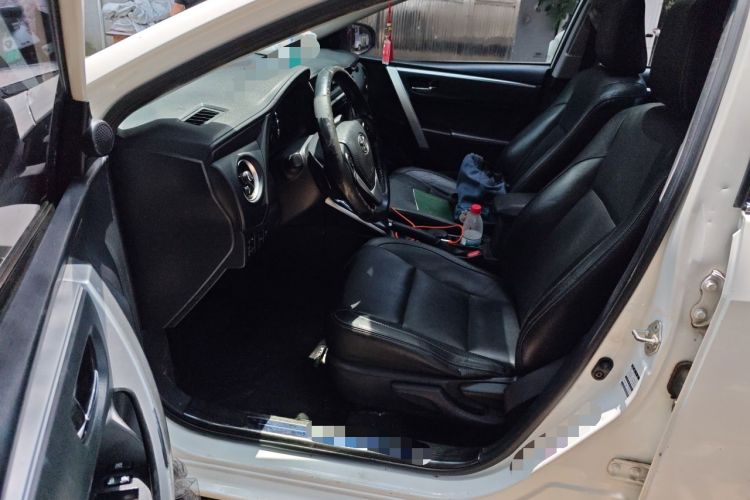 Used Toyota Corolla 2017 Revised Dual-Engine 1.8L E-CVT Elite Edition Driver Seat