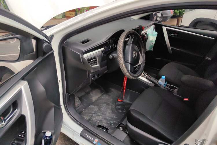Used Toyota Corolla 2017 1.6L CVT GL Driver Seat