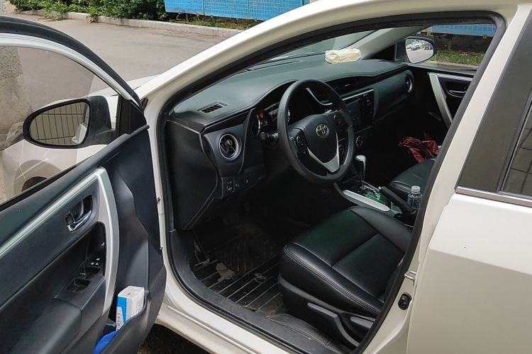 Used Toyota Corolla 2017 Revised Version 1.2T S-CVT GL-i Driver Seat