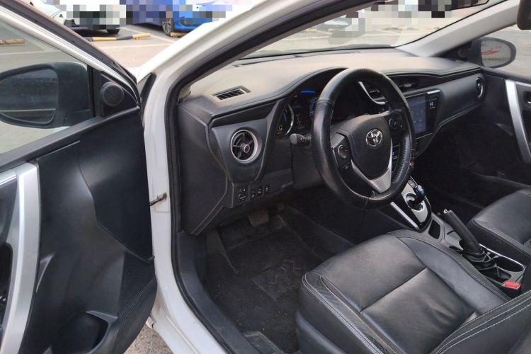 Used Toyota Corolla 2017 Revised Dual-Engine 1.8L E-CVT Elite Edition Driver Seat