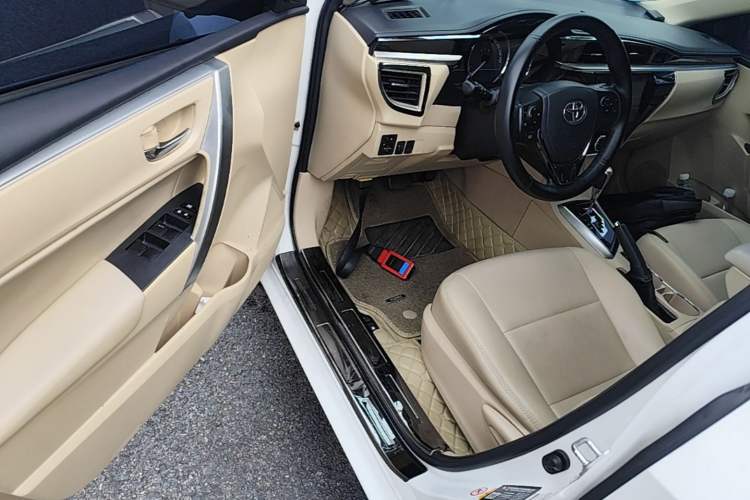 Used Toyota Corolla 2017 1.6L CVT GL Driver Seat