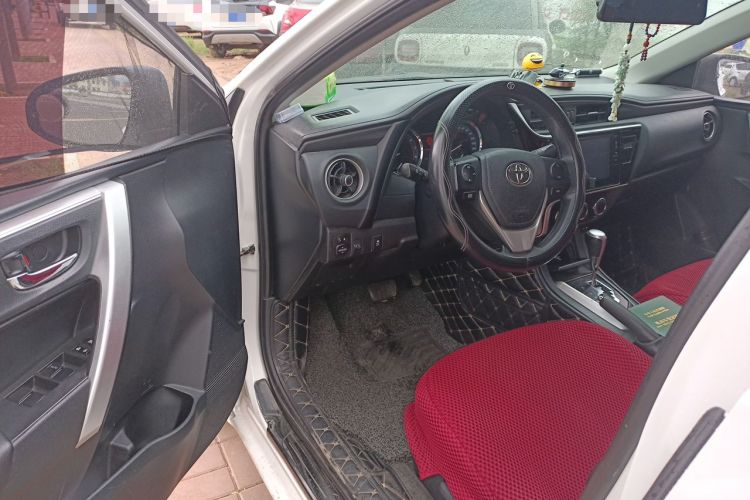 Used Toyota Corolla 2017 Revised Version 1.2T S-CVT GL-i Driver Seat