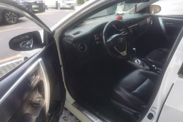 Used Toyota Corolla 2017 Revised Version 1.2T S-CVT GL-i Driver Seat