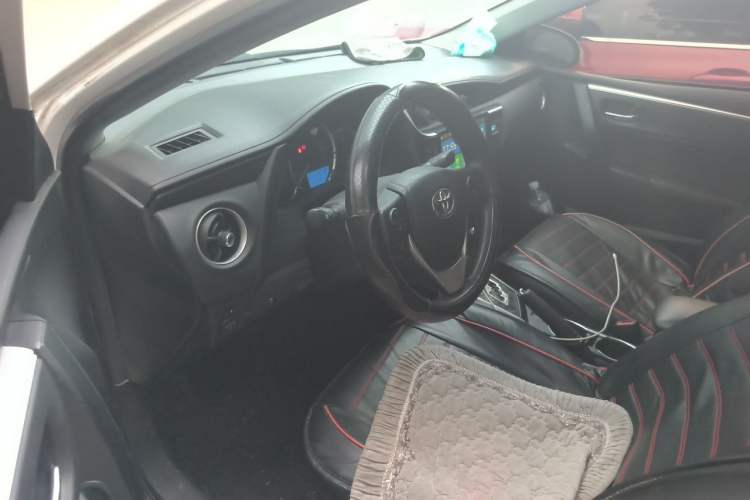 Used Toyota Corolla 2017 Revised Version 1.2T S-CVT GL Driver Seat