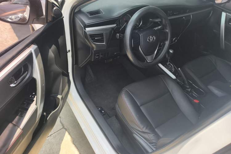 Used Toyota Corolla 2017 1.6L CVT GL Driver Seat