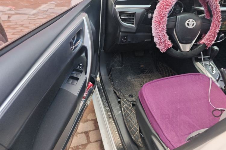 Used Toyota Corolla 2017 1.6L CVT GL Driver Seat