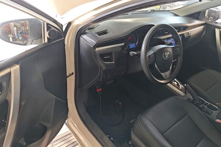 Used Toyota Corolla 2017 1.2T CVT GL Driver Seat