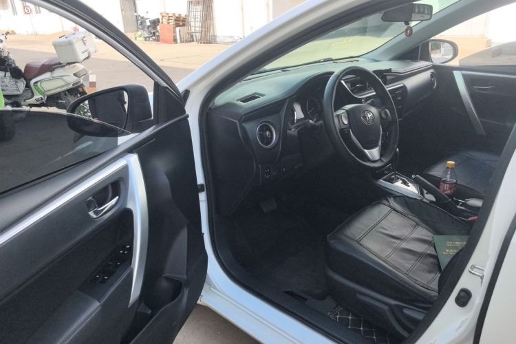 Used Toyota Corolla 2017 Revised Version 1.2T S-CVT GL-i Driver Seat