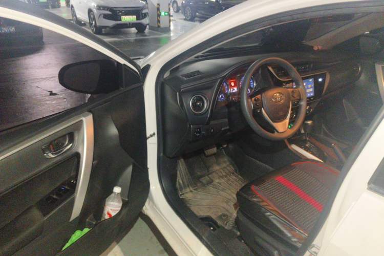 Used Toyota Corolla 2017 Revised Version 1.2T S-CVT GL-i Driver Seat