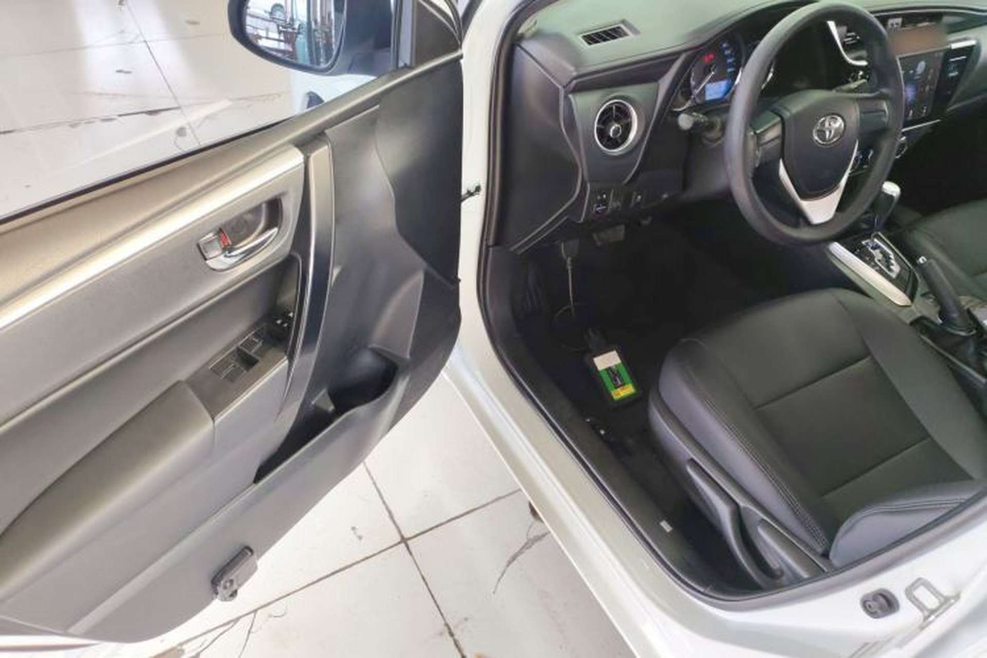 Used Toyota Corolla 2017 Revised Version 1.2T S-CVT GL Driver Seat