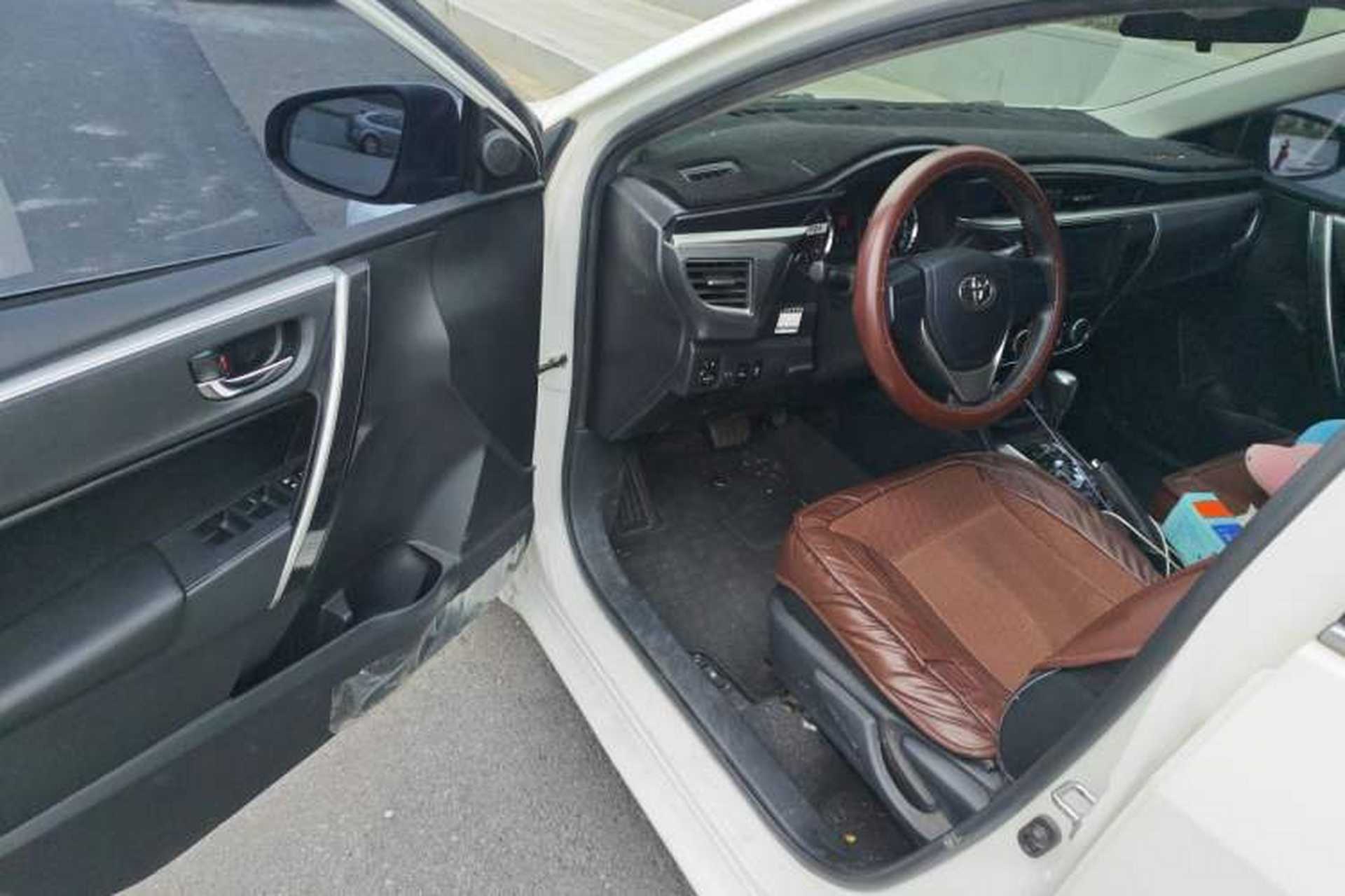 Used Toyota Corolla 2017 1.2T CVT GL-i Driver Seat