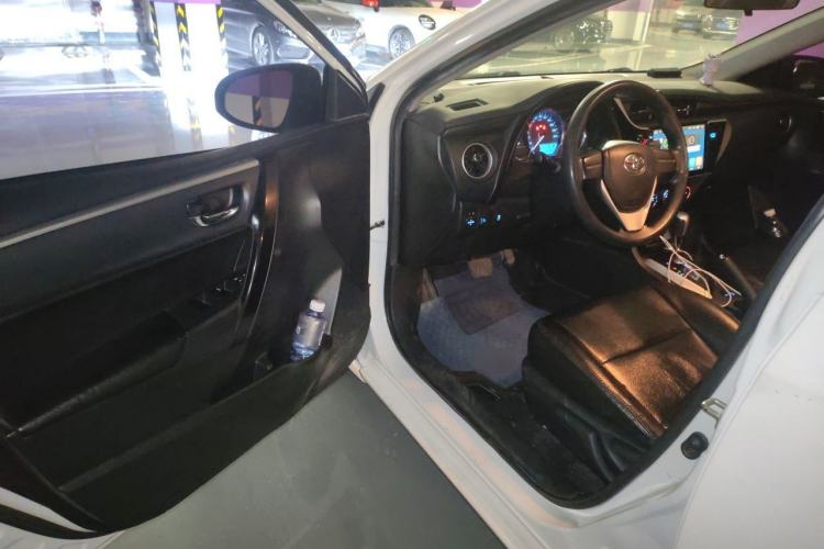 Used Toyota Corolla 2017 Revised Version 1.2T S-CVT GL Driver Seat