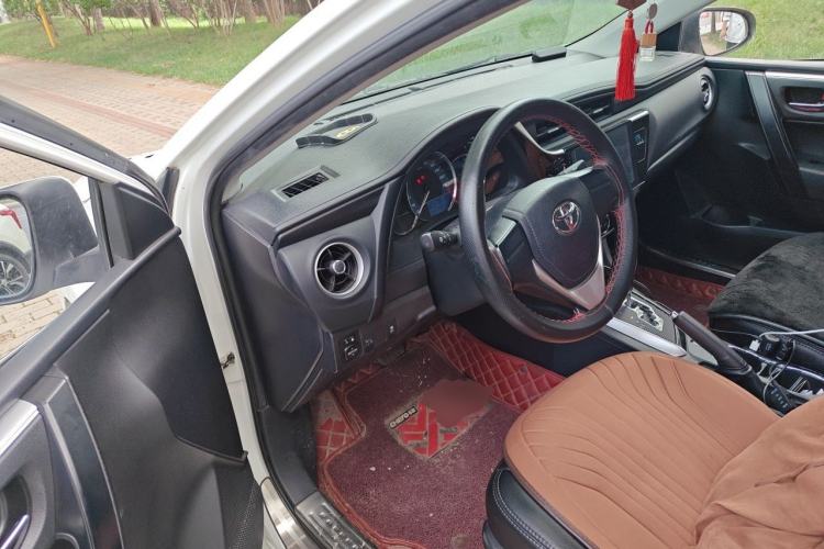 Used Toyota Corolla 2017 Revised Version 1.2T S-CVT GL Driver Seat