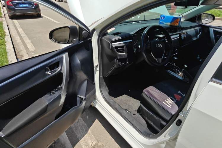 Used Toyota Corolla 2017 1.2T CVT GL Driver Seat