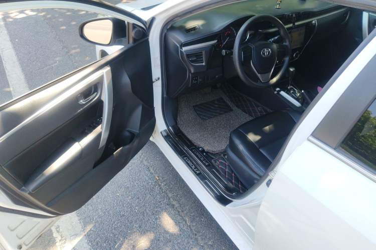 Used Toyota Corolla 2017 1.6L CVT GL Driver Seat