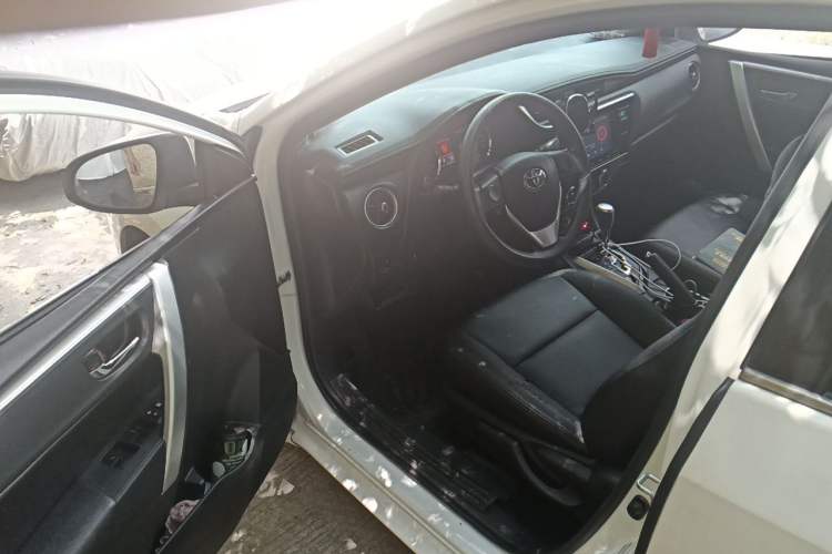 Used Toyota Corolla 2017 Revised Version 1.2T S-CVT GL-i Leather Edition Driver Seat