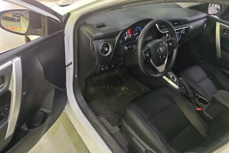 Used Toyota Corolla 2017 Revised Version 1.2T S-CVT GL-i Driver Seat