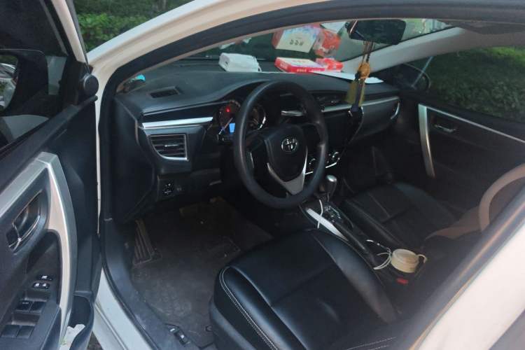 Used Toyota Corolla 2017 Revised Version 1.6L S-CVT GL Driver Seat