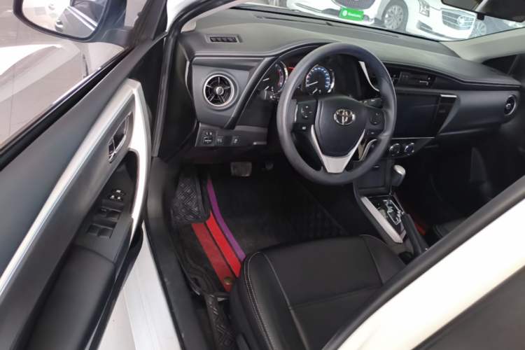 Used Toyota Corolla 2017 Revised Version 1.2T S-CVT GL-i Driver Seat