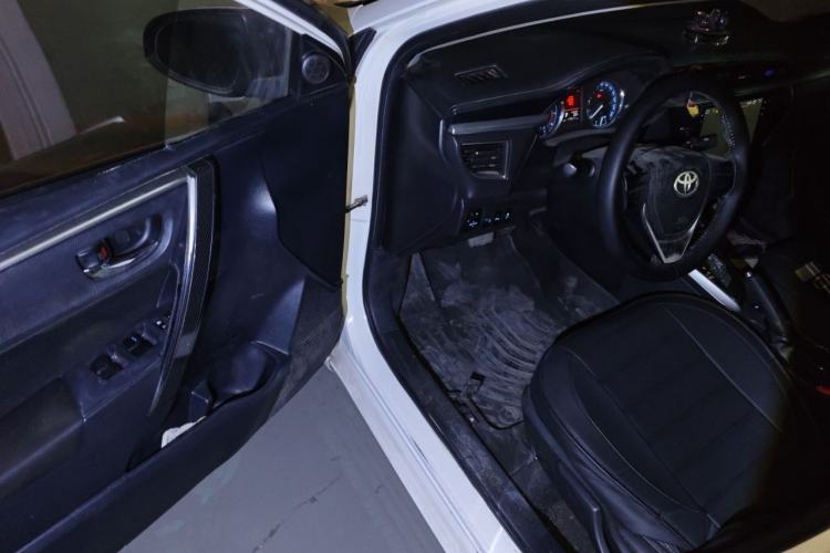Used Toyota Corolla 2017 1.2T CVT GL-i Driver Seat