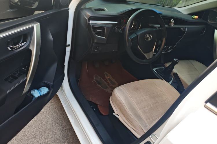 Used Toyota Corolla 2017 1.6L Manual GL Driver Seat