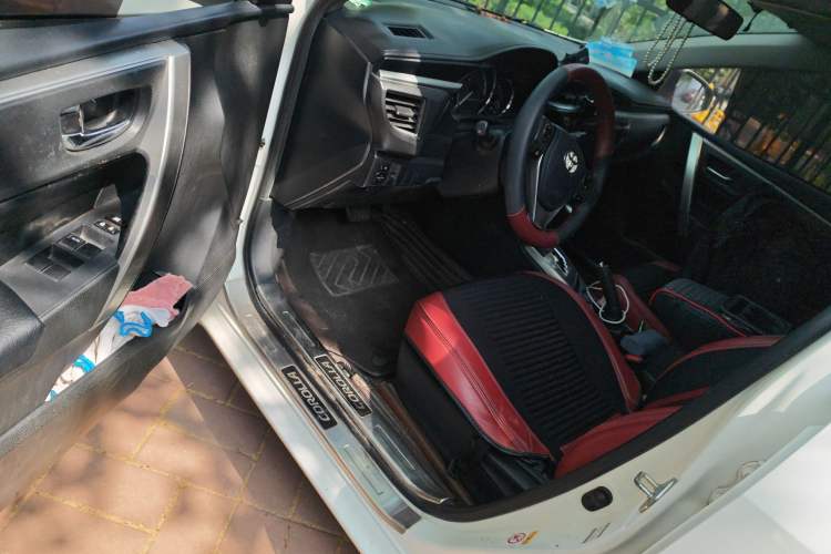 Used Toyota Corolla 2017 1.6L CVT GL Driver Seat