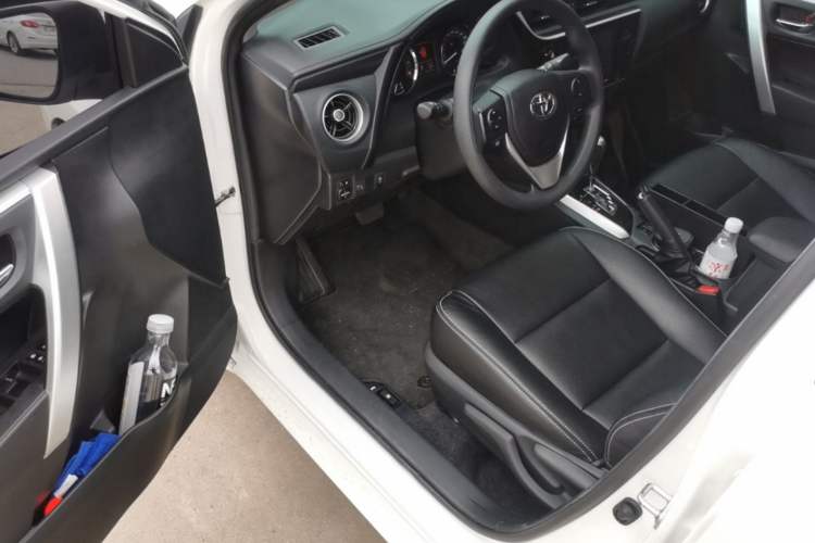 Used Toyota Corolla 2017 Revised Version 1.2T S-CVT GL-i Driver Seat