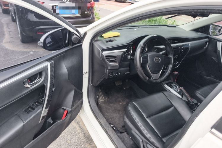 Used Toyota Corolla 2017 1.2T CVT GL-i Driver Seat