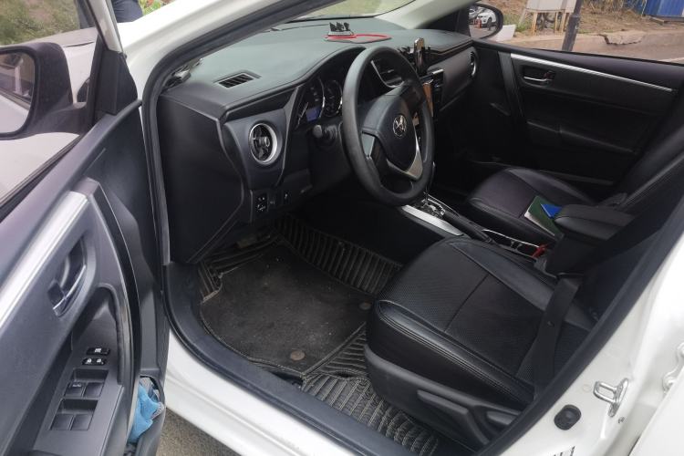 Used Toyota Corolla 2017 Revised Version 1.2T S-CVT GL Driver Seat