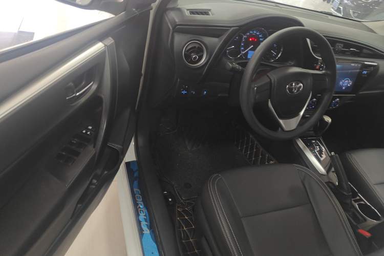 Used Toyota Corolla 2017 Revised Version 1.2T S-CVT GL Driver Seat