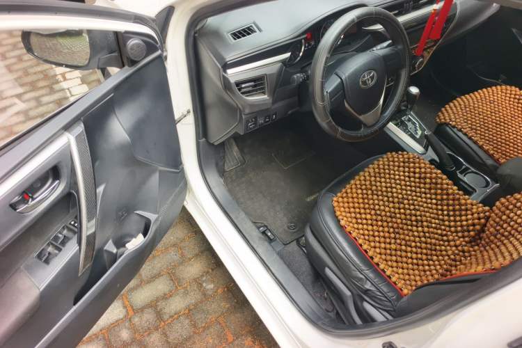 Used Toyota Corolla 2017 1.2T CVT GL-i Driver Seat