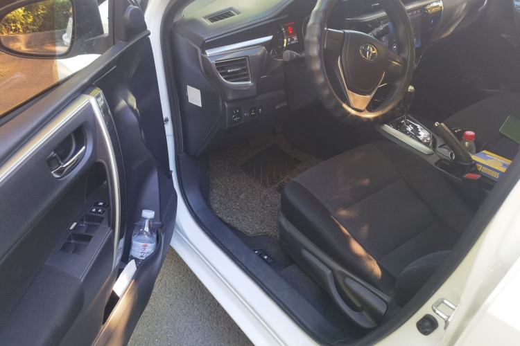 Used Toyota Corolla 2017 1.2T CVT GL-i Driver Seat