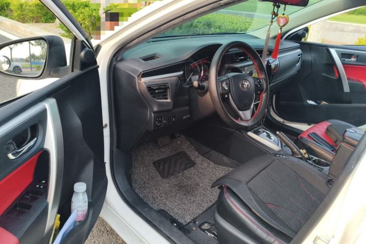 Used Toyota Corolla 2017 Revised Version 1.2T S-CVT GL Driver Seat