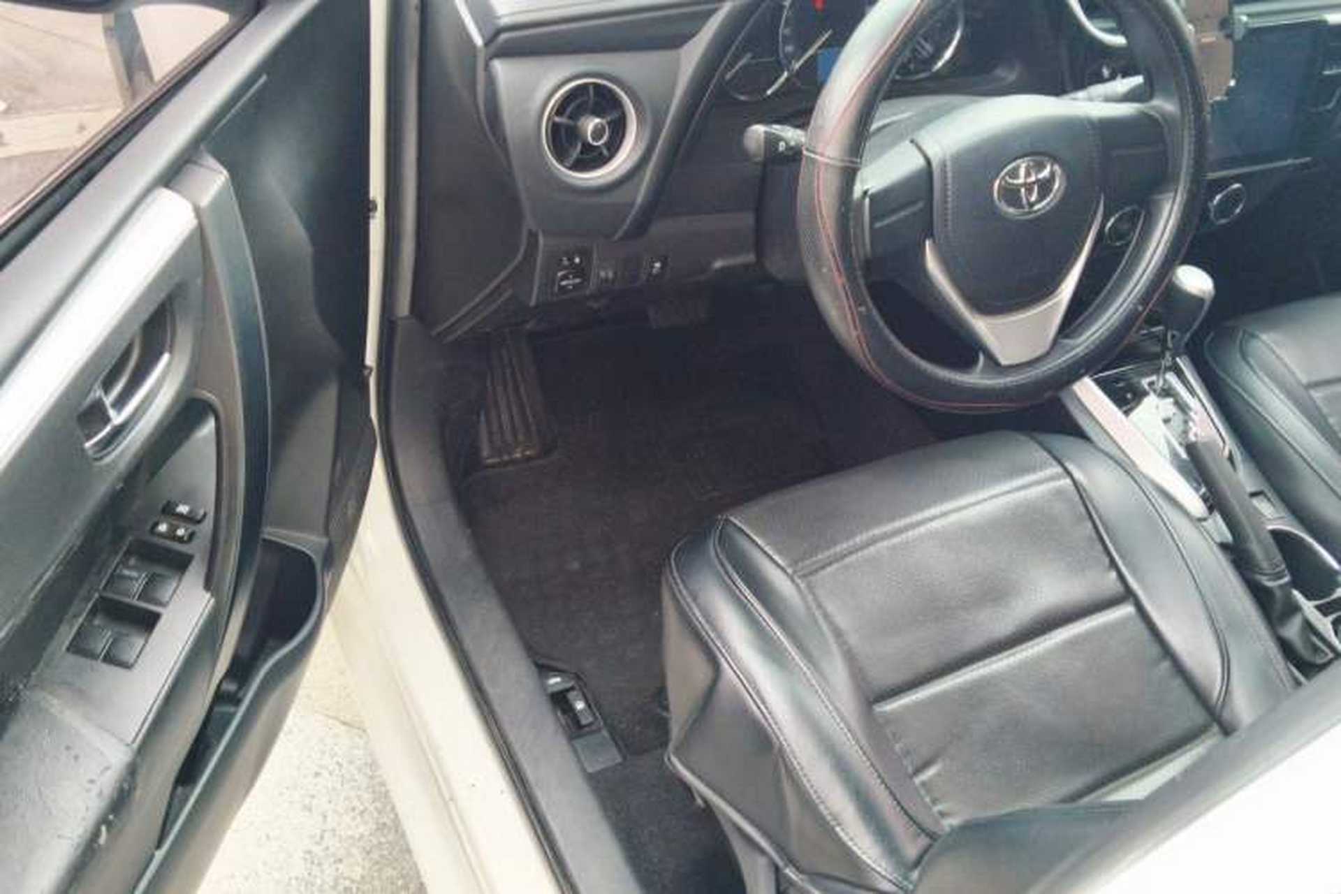 Used Toyota Corolla 2017 Revised Version 1.2T S-CVT GL Driver Seat
