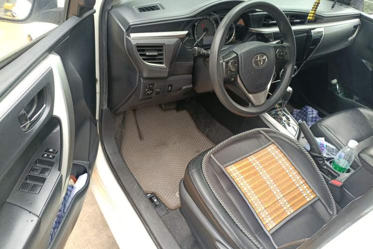 Used Toyota Corolla 2017 1.2T CVT GL Driver Seat