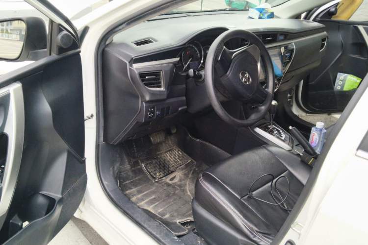 Used Toyota Corolla 2017 Revised Version 1.6L S-CVT GL Driver Seat