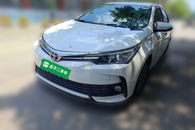 Used Toyota Corolla 2017 Revised Version 1.2T S-CVT GL Guazi used car, China used car export, Used car for sale, Used Toyota cars, Cheapest cars for sale