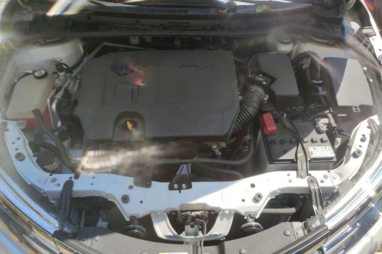 Used Toyota Corolla 2017 Revised Version 1.6L S-CVT GL Engine Bay